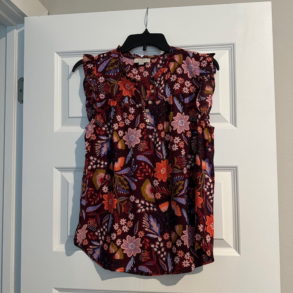 LOFT short sleeve dressy colorful top